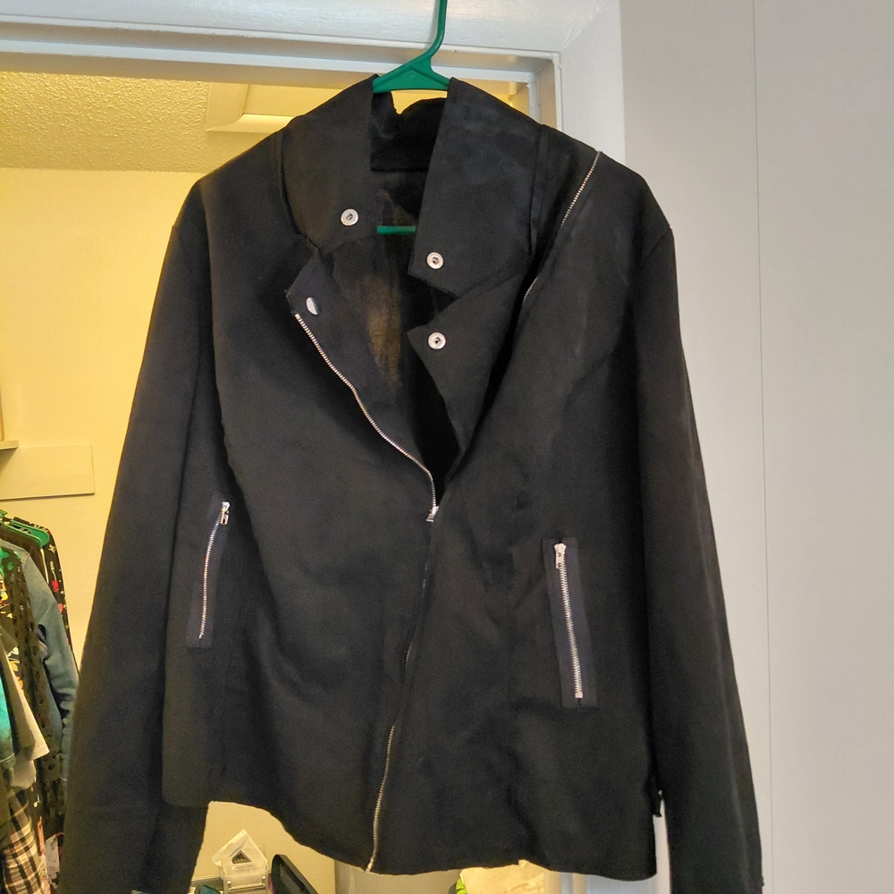 SHEIN Black Curve Faux Leather Blazer Jacket